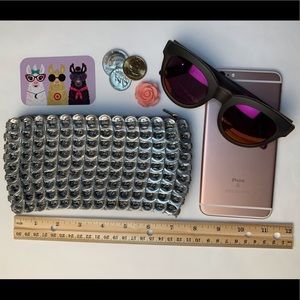 Up cycled woven silver clutch